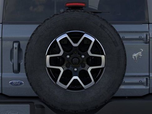 New 2025 Ford Bronco Outer Banks AWD/4WD image 24