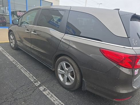 Used 2018 Honda Odyssey EX-L image 5