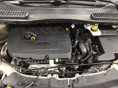 Used 2018 Ford Escape SEL AWD/4WD image 30
