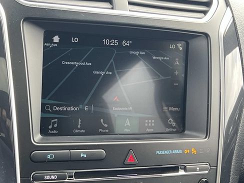 Used 2018 Ford Explorer Sport AWD/4WD image 19