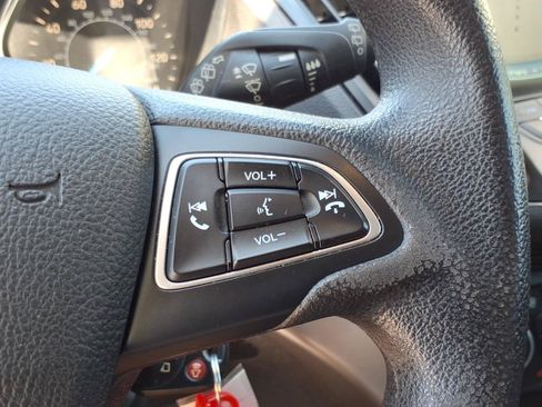 Used 2018 Ford Escape SE w/ SE Sync 3 Package FWD image 26