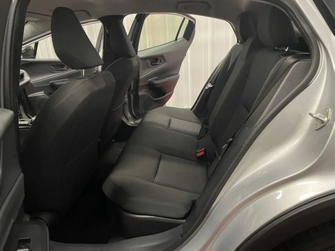 Used 2025 Toyota Prius LE FWD image 35