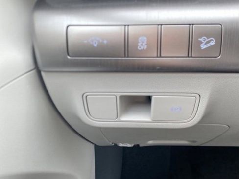 New 2026 Hyundai Kona SEL Sport FWD image 15