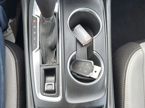 Used 2019 Chevrolet Equinox Premier AWD/4WD image 20