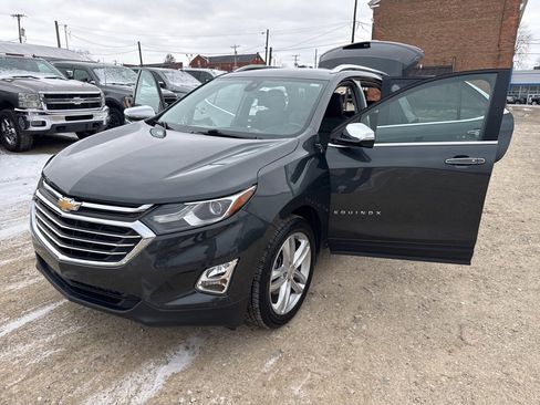 Used 2020 Chevrolet Equinox Premier image 26