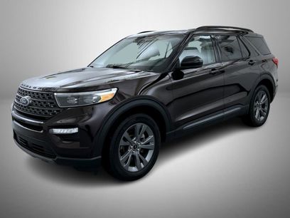 Used 2022 Ford Explorer XLT w/ Equipment Group 202A