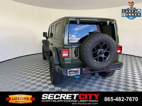 Used 2024 Jeep Wrangler Unlimited AWD/4WD image 5