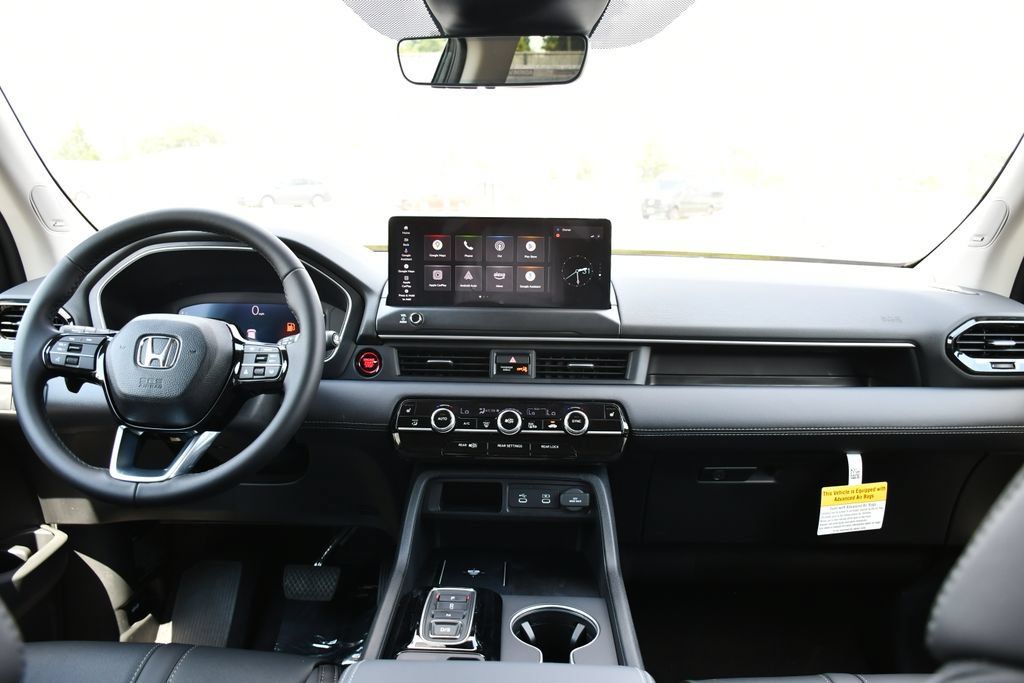 New 2026 Honda Pilot Touring image 22