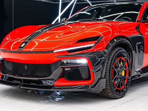 Used 2023 Ferrari Purosangue image 4