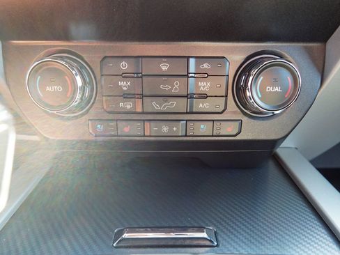 Used 2020 Ford F150 Lariat AWD/4WD image 33
