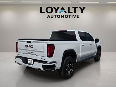 Used 2025 GMC Sierra 1500 AT4 w/ AT4 Premium Package image 5