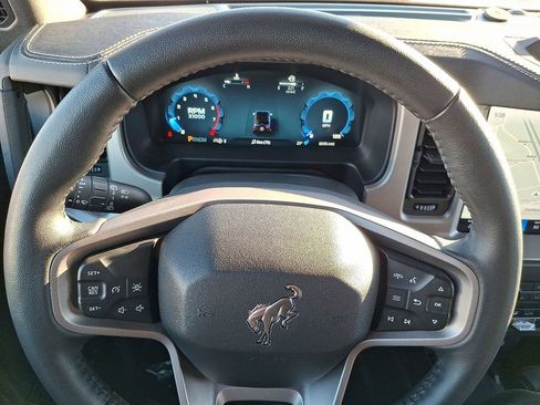 Certified 2025 Ford Bronco Outer Banks image 21