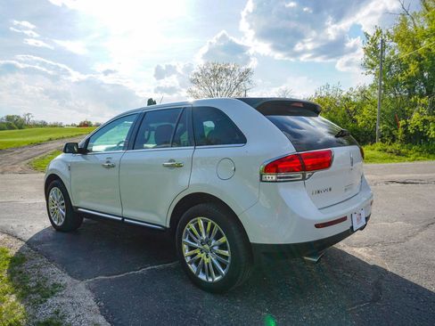 Used 2013 Lincoln MKX AWD image 5