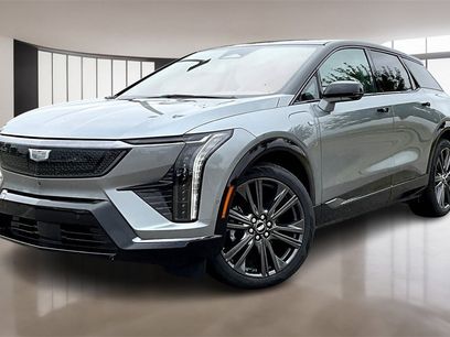 New 2025 Cadillac Optiq Sport 2