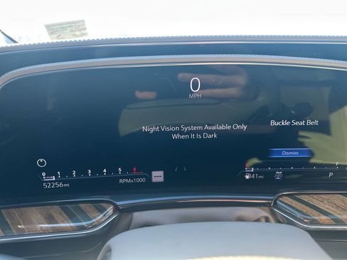 Used 2021 Cadillac Escalade Sport Platinum image 34