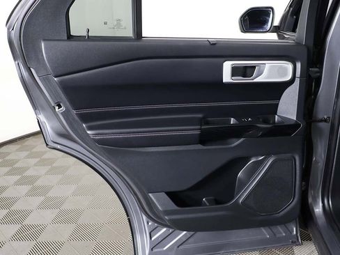 Used 2021 Ford Explorer ST w/ Equipment Group 401A image 31