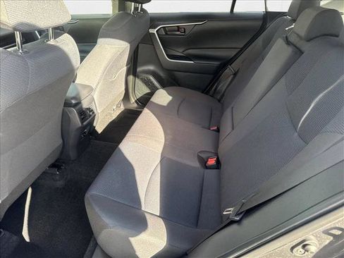 Used 2022 Toyota RAV4 LE image 25