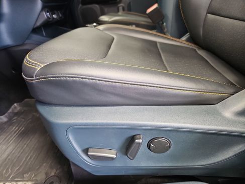 Used 2025 Ford Maverick Tremor AWD/4WD image 27