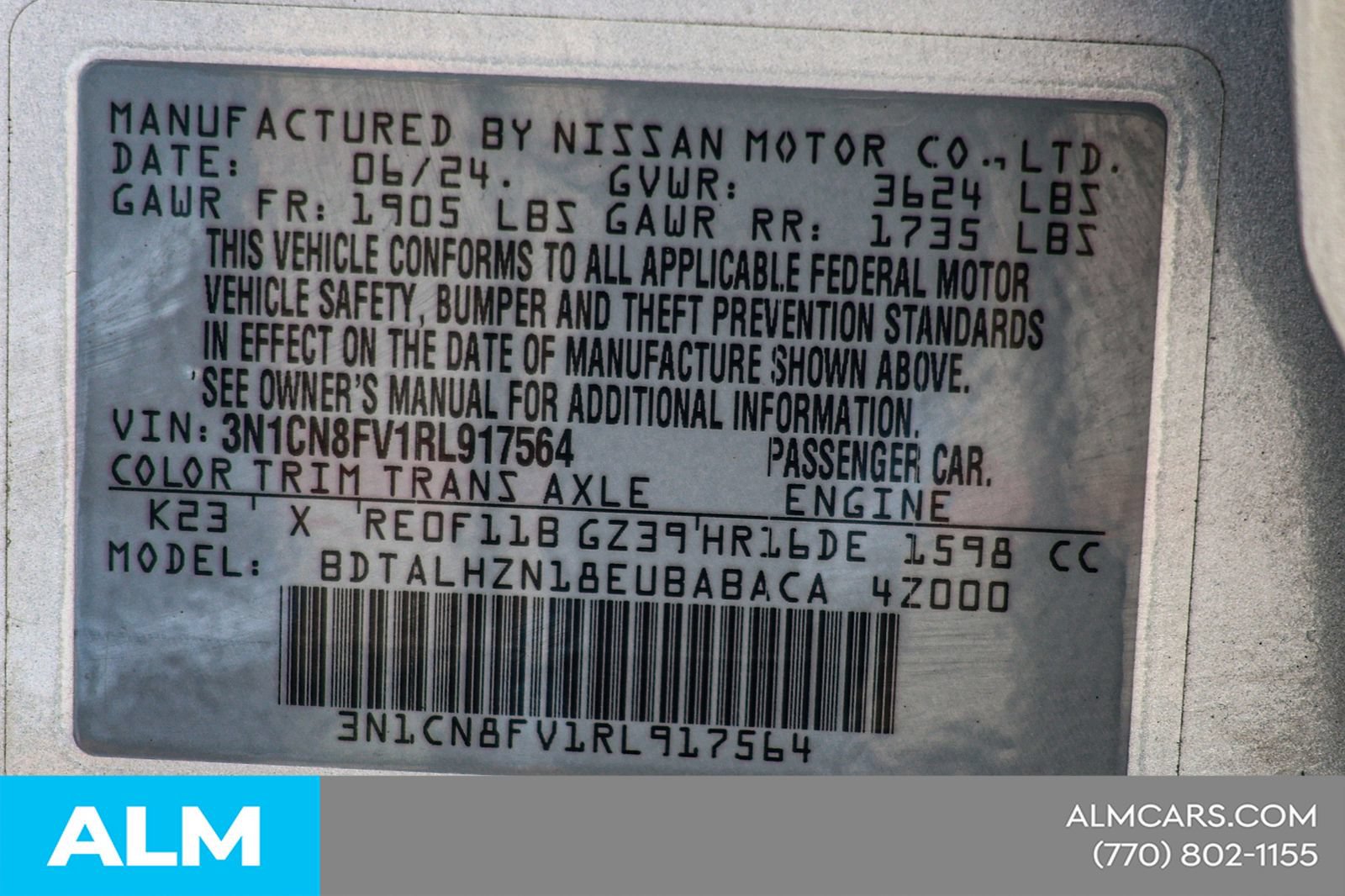 Used 2024 Nissan Versa SR FWD image 45