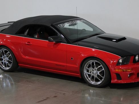 Used 2007 Ford Mustang GT RWD image 6