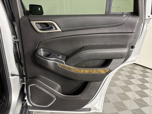 Used 2018 GMC Yukon Denali image 49