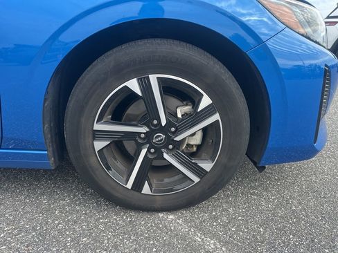 Used 2024 Nissan Sentra SV image 5