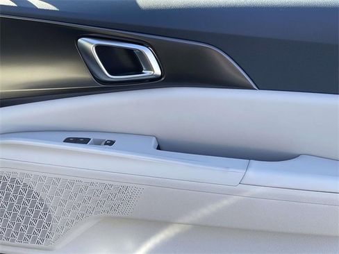 New 2026 Kia Carnival SX image 17