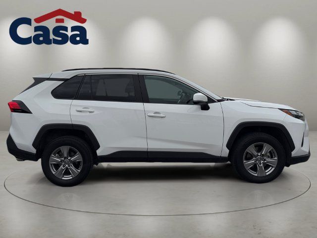 Used 2024 Toyota RAV4 XLE FWD image 7