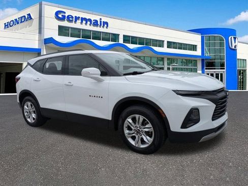 Used 2020 Chevrolet Blazer LT FWD image 3