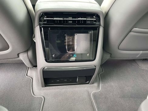 New 2025 Cadillac Escalade IQ Luxury 1 w/ Smart Trailering package image 15