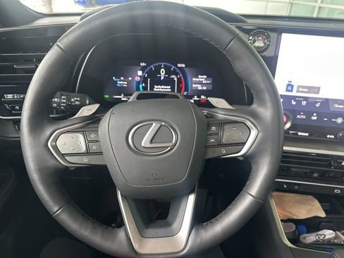 Used 2025 Lexus TX 350 AWD w/ Technology Package image 10