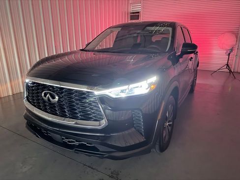 Used 2024 INFINITI QX60 Pure image 8