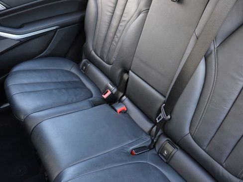 Used 2020 BMW X7 xDrive40i w/ Premium Package image 66