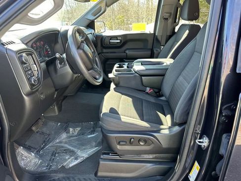 Used 2022 Chevrolet Silverado 1500 Custom image 24