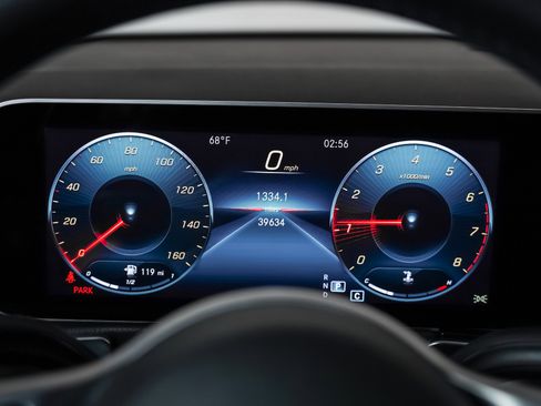 Certified 2021 Mercedes-Benz GLB 250 image 17