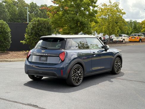 Used 2025 MINI Cooper S FWD image 3