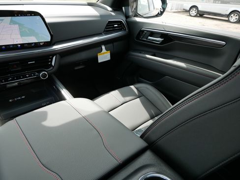 New 2026 Chevrolet Tahoe RST image 15