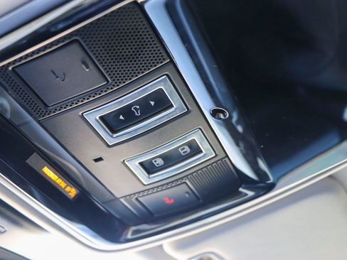 Used 2018 Land Rover Range Rover HSE image 68