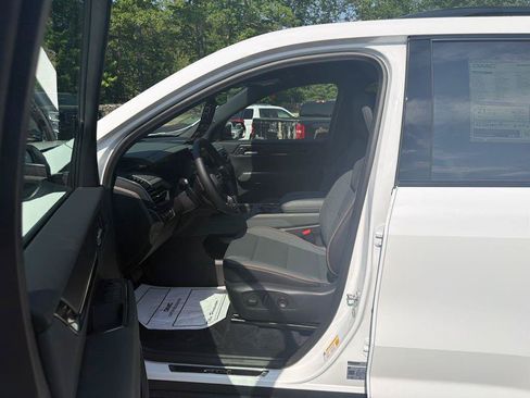 New 2026 GMC Acadia AT4 w/ LPO, All-Weather Package AWD/4WD image 10