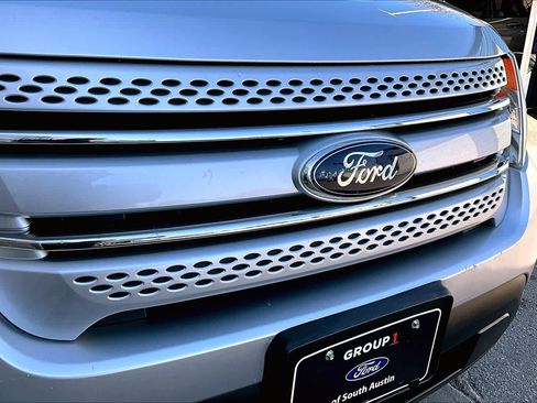 Used 2014 Ford Explorer XLT w/ Equipment Group 202A image 30