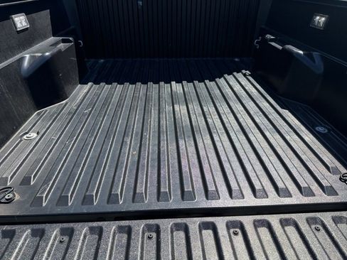 Used 2024 Toyota Tacoma TRD Off-Road image 17