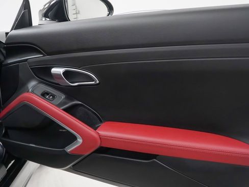 Certified 2025 Porsche 718 Boxster image 16