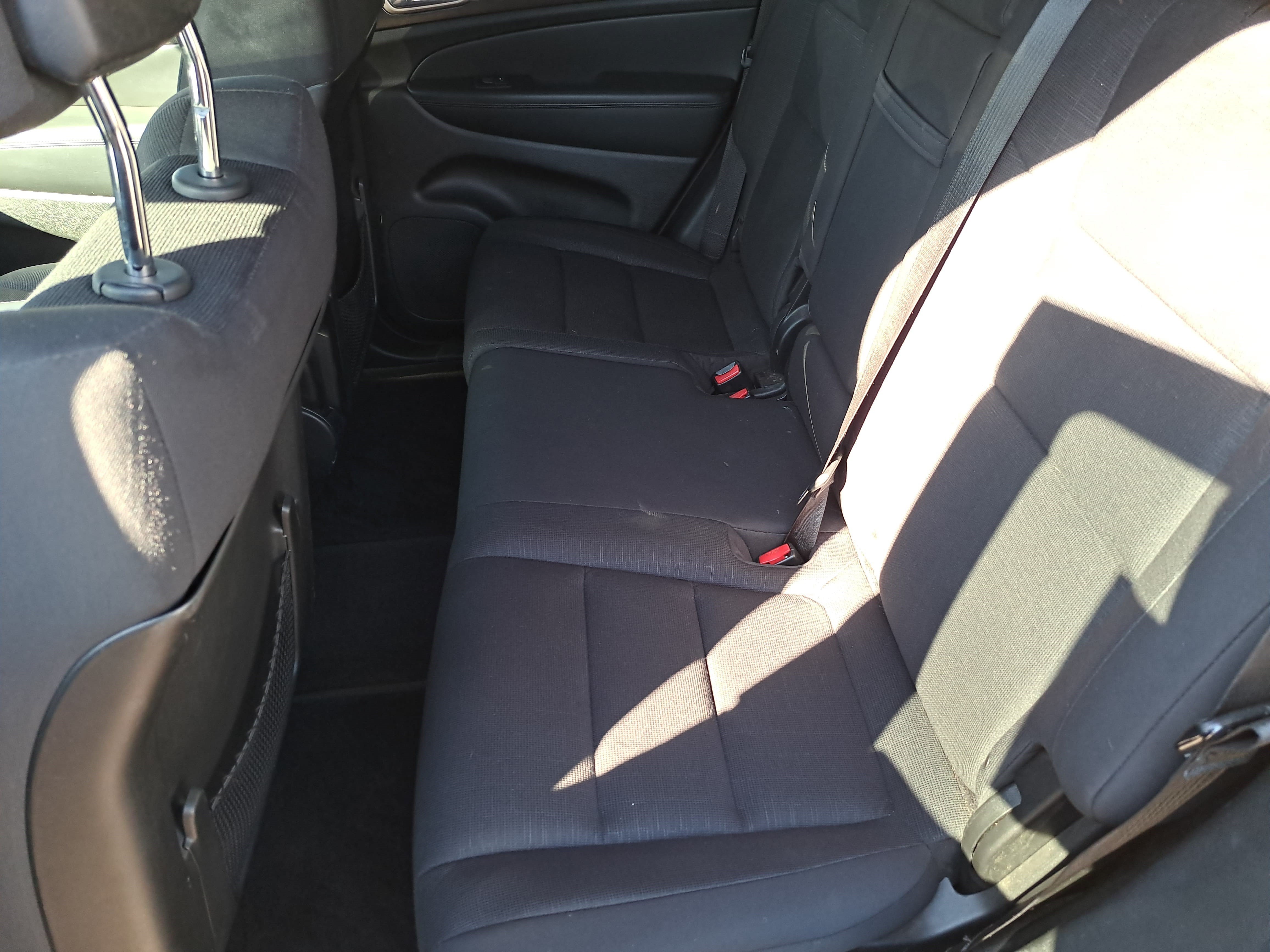 Used 2014 Jeep Grand Cherokee Laredo w/ Quick Order Package 23E AWD/4WD image 13
