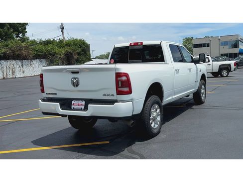 Used 2024 RAM 2500 Laramie AWD/4WD image 7