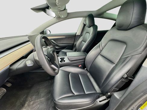 Used 2023 Tesla Model 3 Standard Range RWD image 13