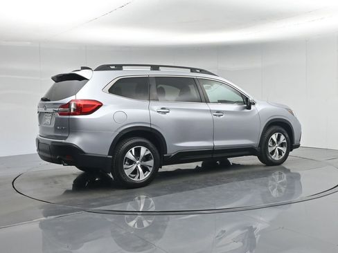 Used 2021 Subaru Ascent Premium image 31
