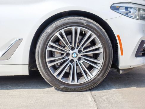Used 2017 BMW 530i xDrive AWD/4WD image 26