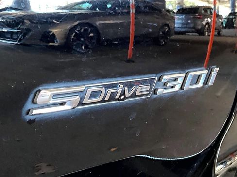 Used 2023 BMW X3 sDrive30i w/ Premium Package image 10