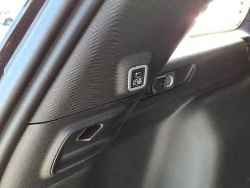 New 2025 Jeep Grand Cherokee Altitude AWD/4WD image 6