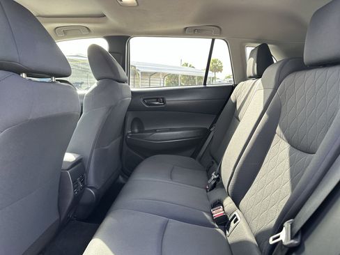 Used 2022 Toyota Corolla Cross LE w/ Moonroof Package AWD/4WD image 22
